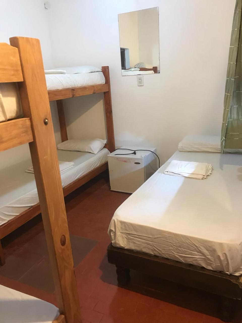 فيلا جيزيل Hostel El Galeon المظهر الخارجي الصورة