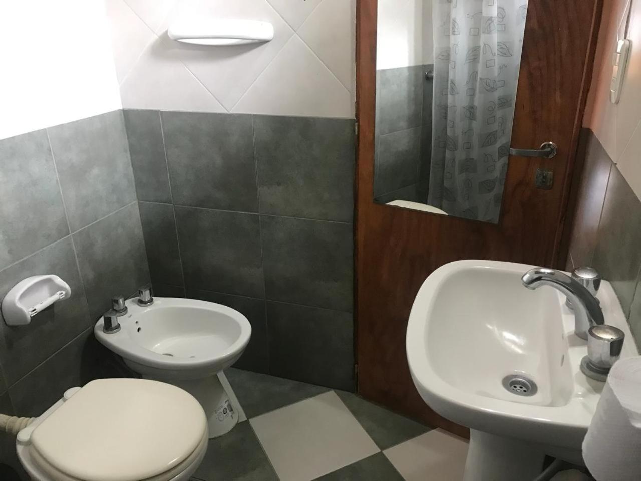 فيلا جيزيل Hostel El Galeon المظهر الخارجي الصورة